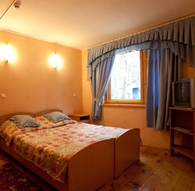 Дома с удобствами на 4 человек - Турбаза Заря