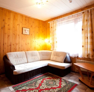 Дома с удобствами на 4 человек - Турбаза Заря