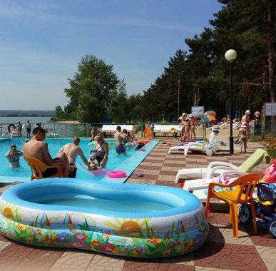 Дома с удобствами на 4 человек - Турбаза Заря