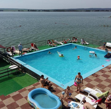 Дома с удобствами на 4 человек - Турбаза Заря